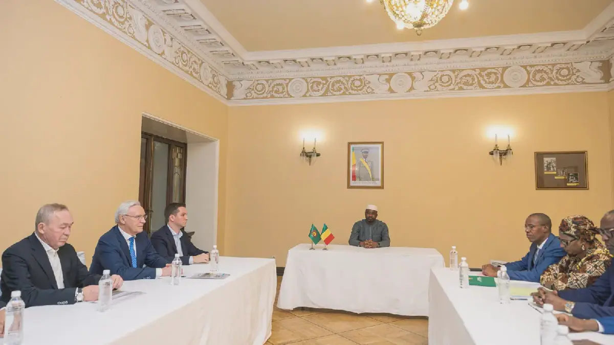 Coopération Mali-Russie : Le Président Assimi GOÏTA reçoit le PDG de KAMAZ à Moscou