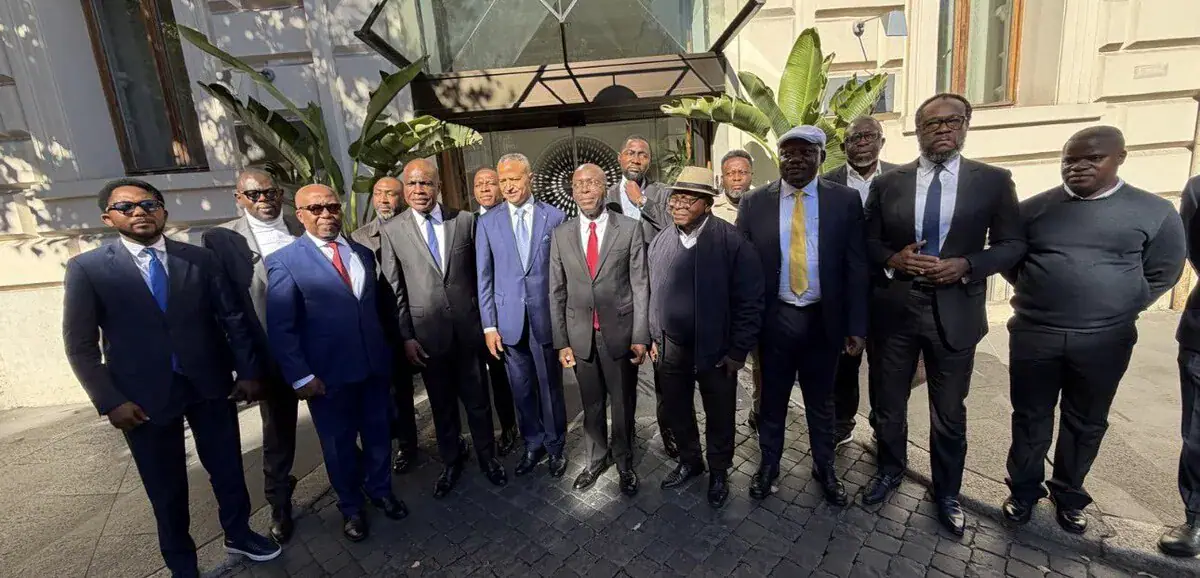 RDC : l’opposition rejette toute prise du pouvoir par les armes après le retour de Kabila