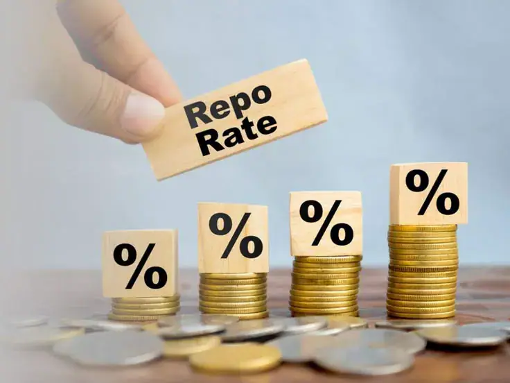 Namibia's Repo Rate: A Synchronized yet Independent Move