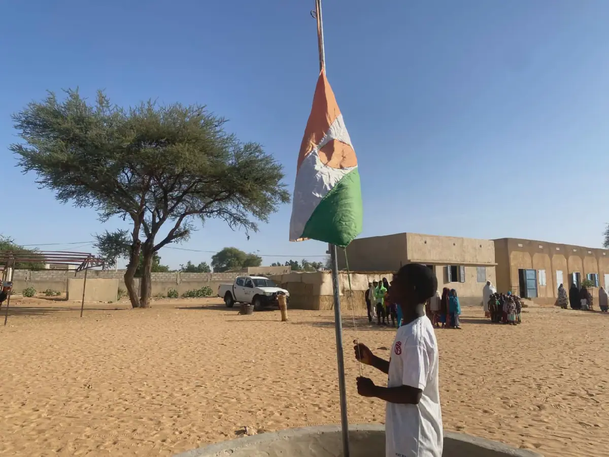 Niger's Director of National Education Visits Diffa Schools Under "One Week, One School" Initiative