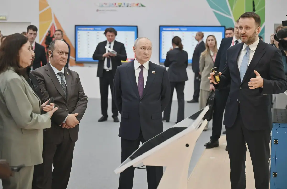 Algeria's Prime Minister Attends Russia-Africa Summit in Moscow