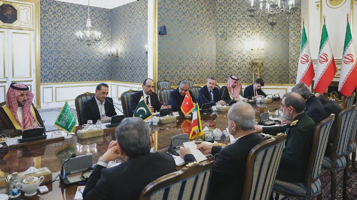 Saudi Arabia, Türkiye, Pakistan Engage Iran to Ease Regional Tensions