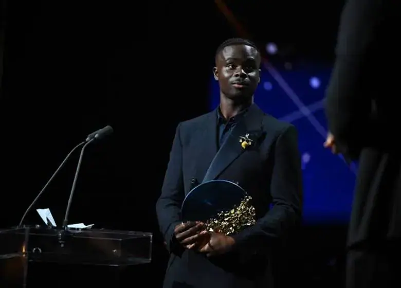 Bukayo Saka Receives 2026 Socrates Award for Humanitarian Work
