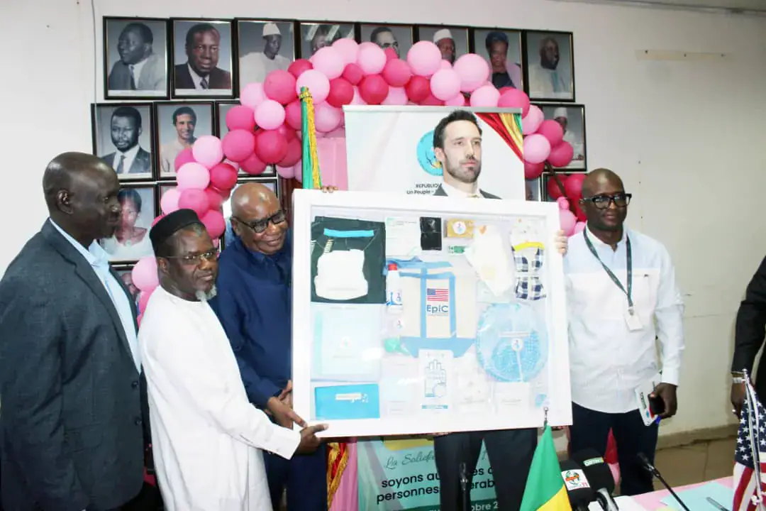 US Ambassador's Office Donates 5,800 Birth Kits to Mauritanian Ministry of Health