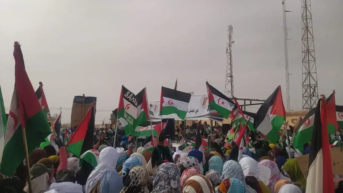 Thousands of Sahrawis Protest in Refugee Camp