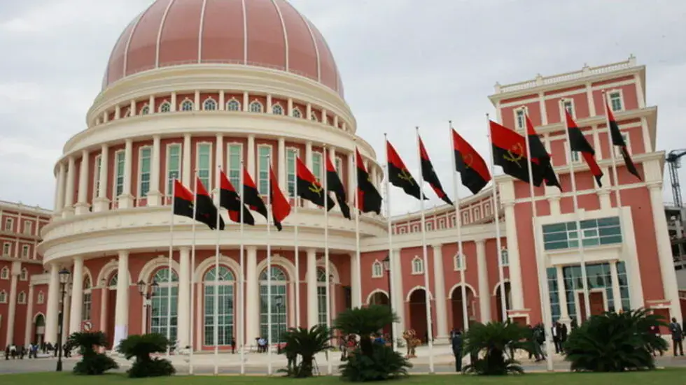 Angola Government Proposes Reduction in Corporate Income Tax Rates