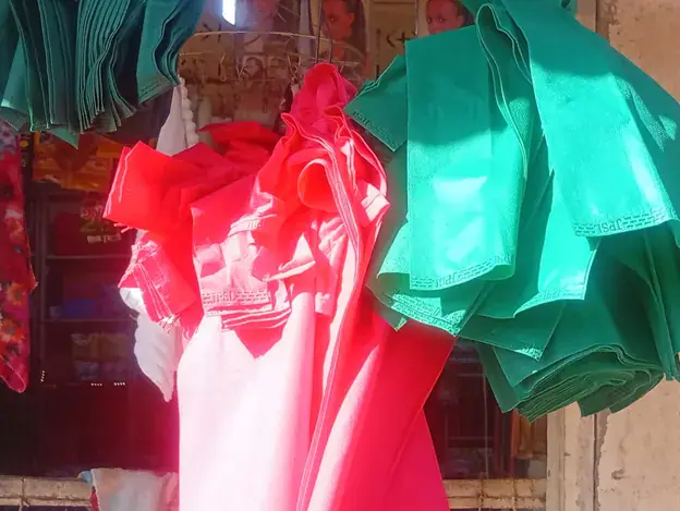 Rumbek Traders Raise Concerns Over Plastic Ban, Cite Rising Packaging Costs