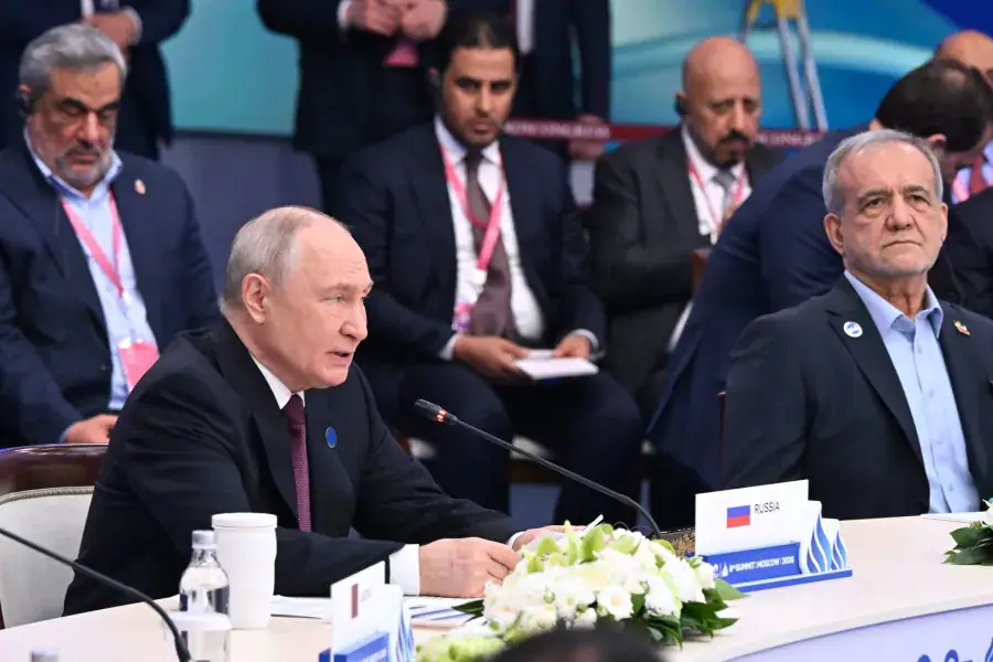 Poutine qualifie l'Afrique de continent d'avenir