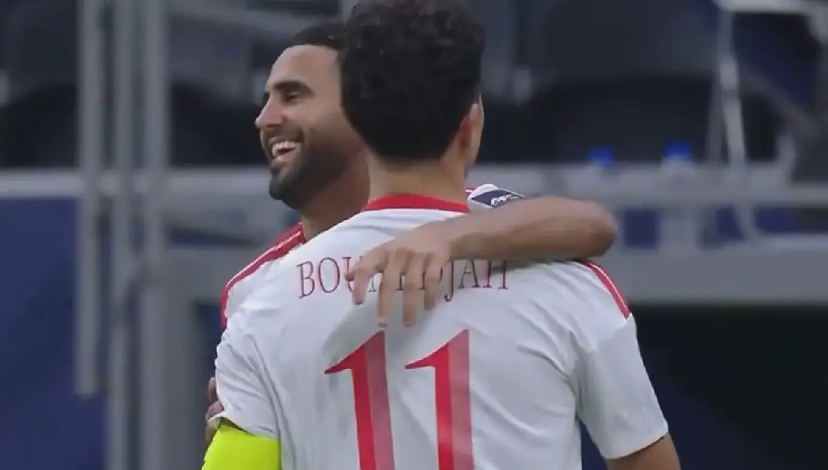 Bounedjah Praises Mahrez's Experience After Al-Shamal's Victory