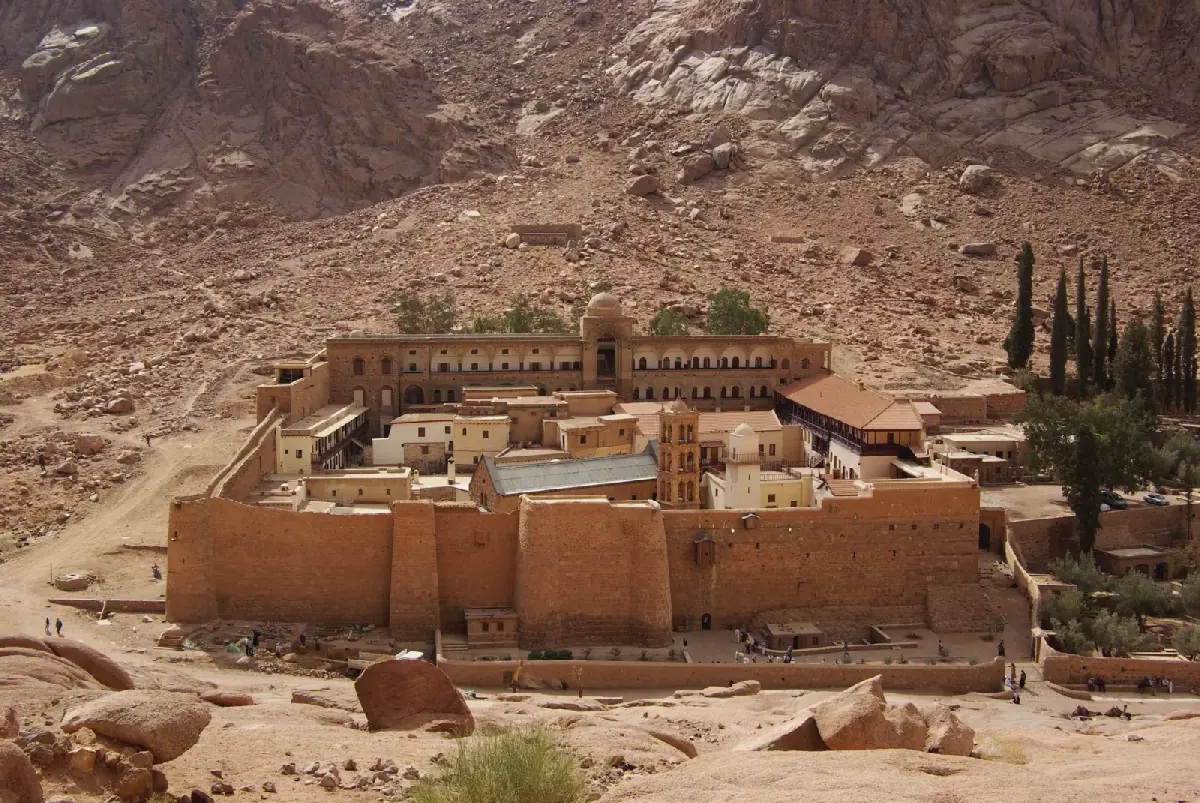 Egypt Delays St. Catherine's Land Ownership Appeals After Monastery Head Agrees to Government Deal