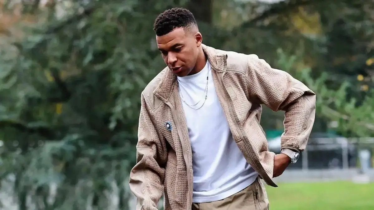 Kylian Mbappé Faces Backlash in China Over Mao Zedong Comments