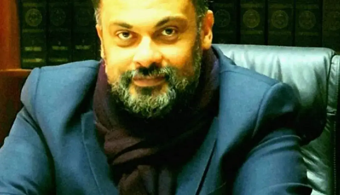 Two Unexpected Parliamentary Arrivals from Morocco's Past