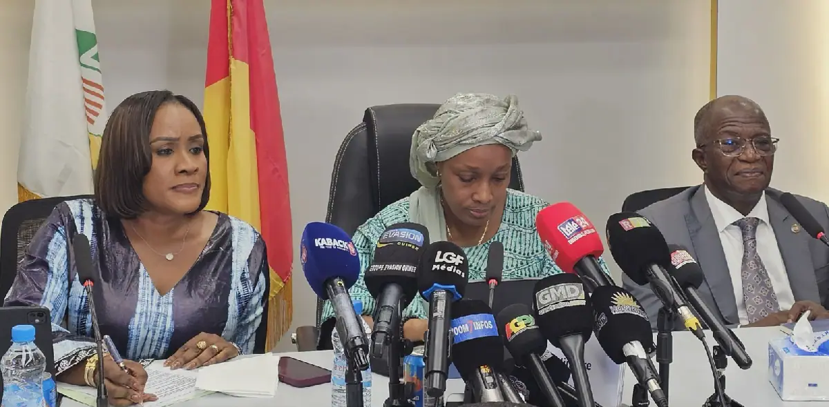 Guinée : La nouvelle ministre Ramatoulaye Camara installée dans ses fonctions
