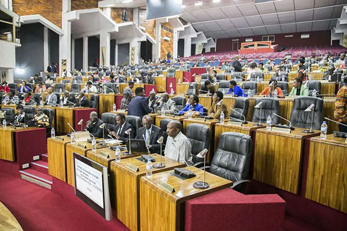 Rwanda's Parliament Reviews Constitutional Amendments to Merge Elections