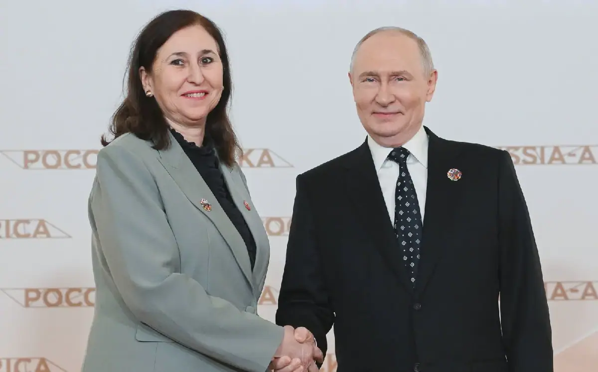 Russian President Hosts Tunisian Prime Minister and African Leaders