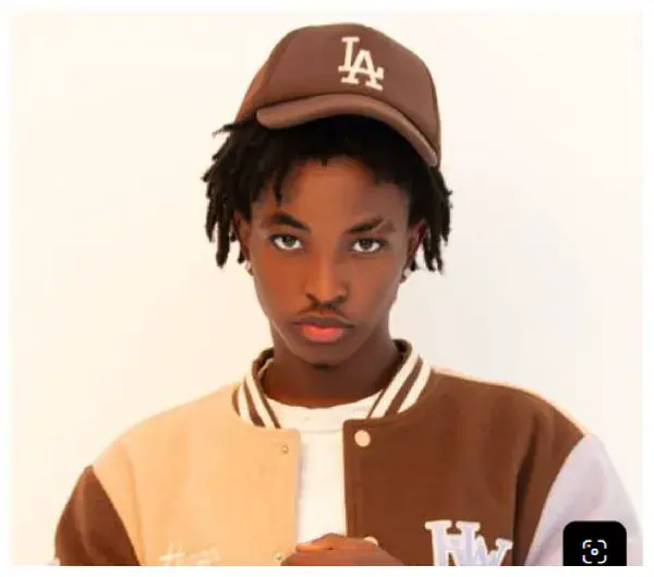 Ghanaian Rapper Skyface Removes Mask Due to Impersonation Scams