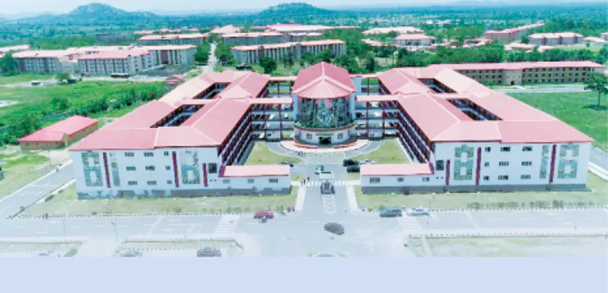 ABUAD Confers Honorary Award on United Nigeria Airlines Boss