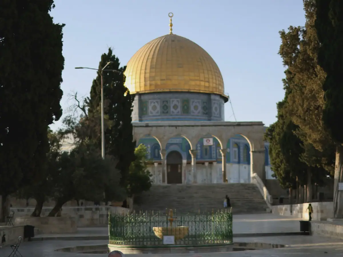 Israel Extends Exclusion Order for Palestinian Cleric, Escalating Al-Aqsa Restrictions