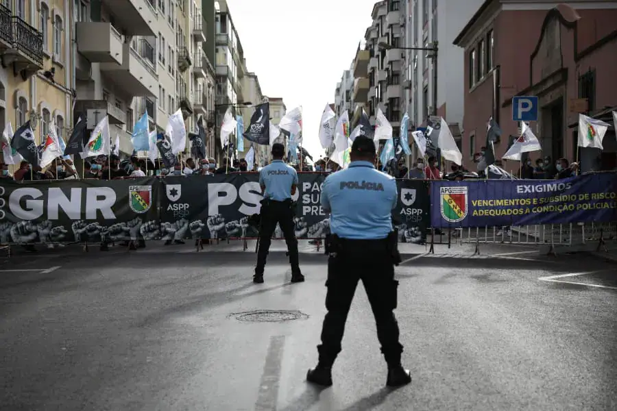 Police and Military in Portugal Protest for Better Salaries