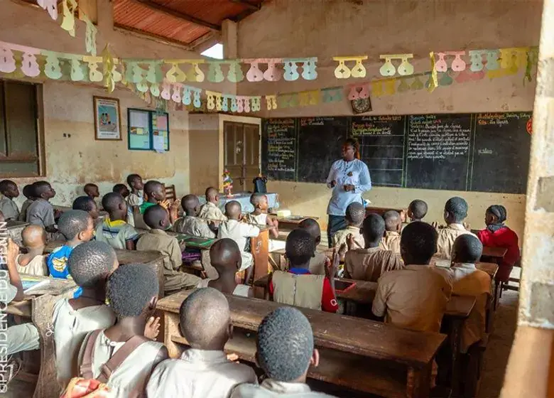 Le niveau des apprenants en primaire recule en français et en mathématiques au Bénin