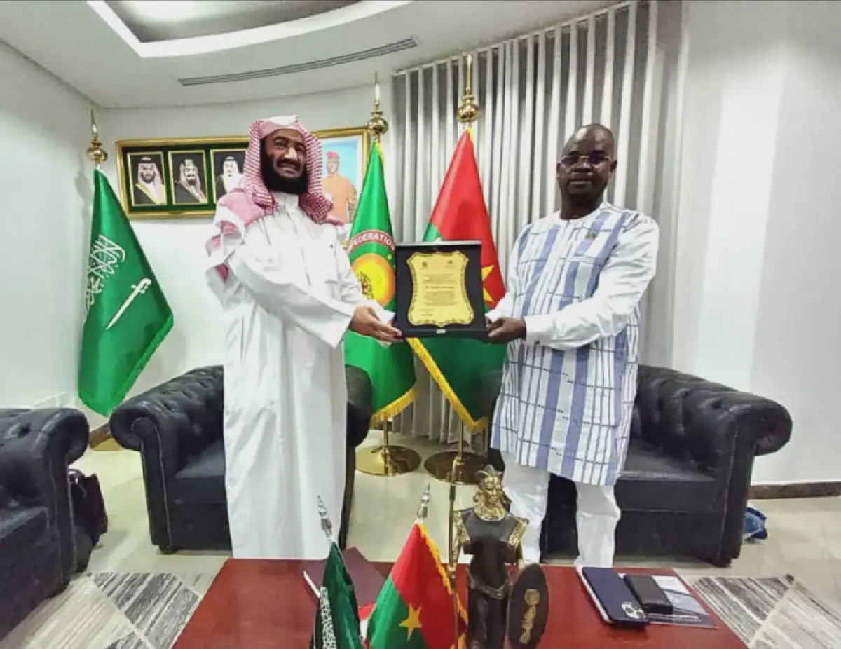 Burkina Faso Diplomatic Mission in Saudi Arabia Receives Service Offer from Al-Qafari & Al-Muharib MQ