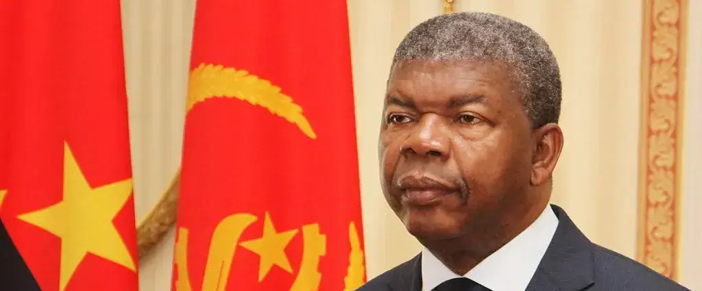 Angolan Politics: A Test of Leadership and Governance