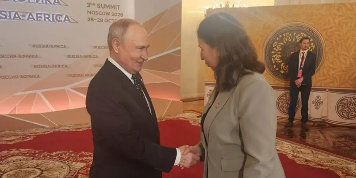 Tunisian Prime Minister Meets Russian President at Russia-Africa Summit