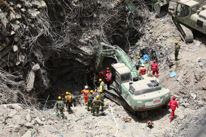 Woman’s body recovered as Eastleigh building collapse rescue enters eighth day