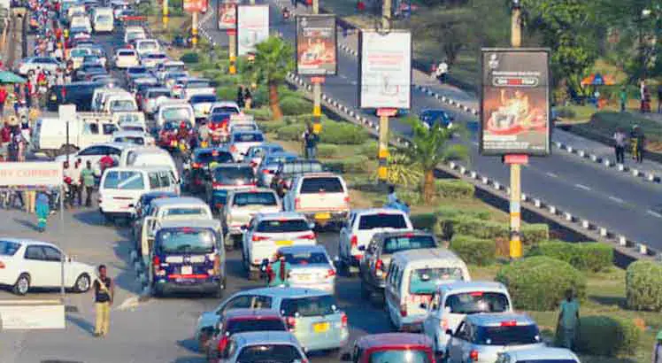 Fuel queues persist in Malawi despite minister's deadline