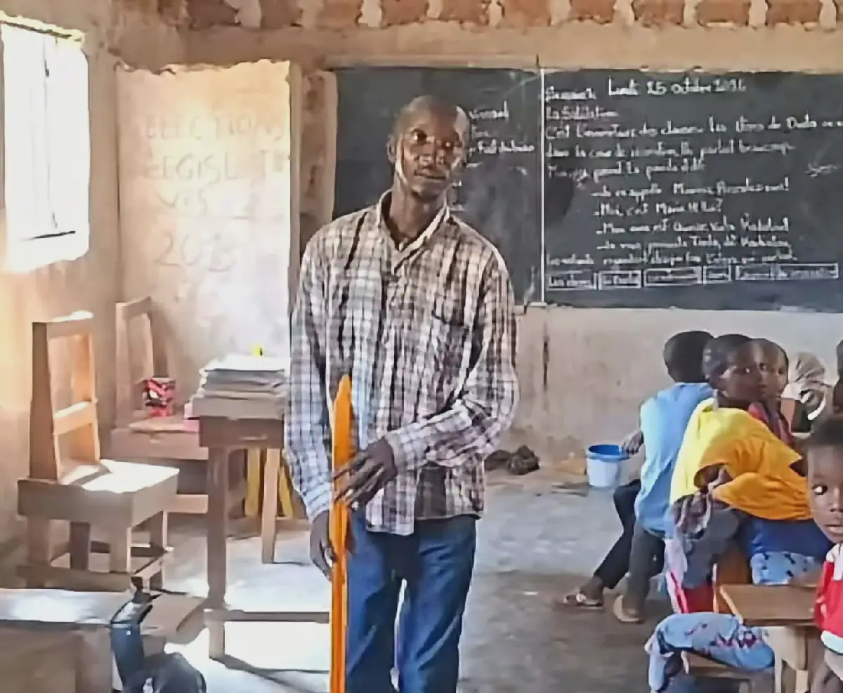 Guinea's Donta Primary School in Crisis as Students Await New Teacher