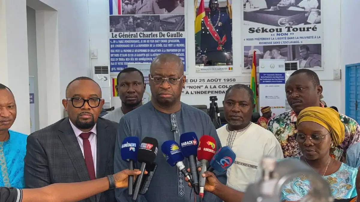 FEPAP-GUI Presents New Bureau to HAC, Seeks Increased Subsidy