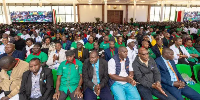 Court overturns agency‑fee deductions for junior secondary teachers