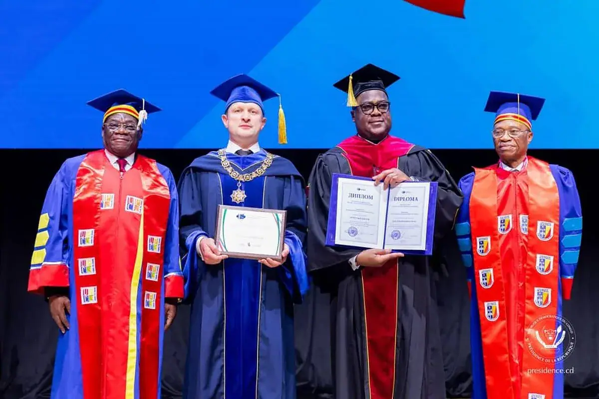 RDC–Russie : Félix Tshisekedi reçoit le titre de Docteur Honoris Causa à Moscou et plaide pour le rapprochement scientifique