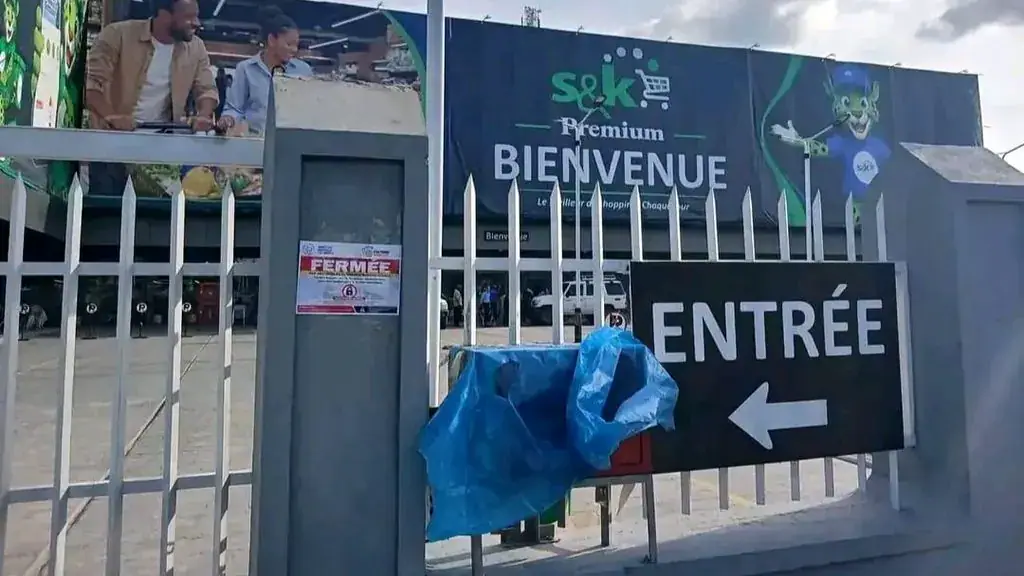 DRC: SK Lingwala Supermarket Sealed by Tax Authorities