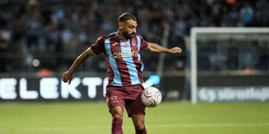 Egyptian Football Chief Heads to Turkey to Ease Salah-Hassan Tension