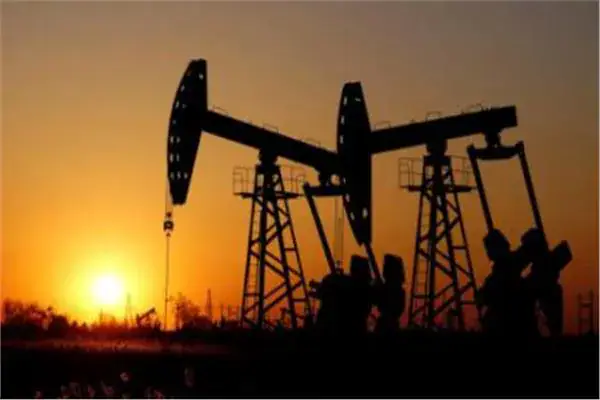 Egypt's Former Oil Minister Discusses Impact of Rising Oil Prices