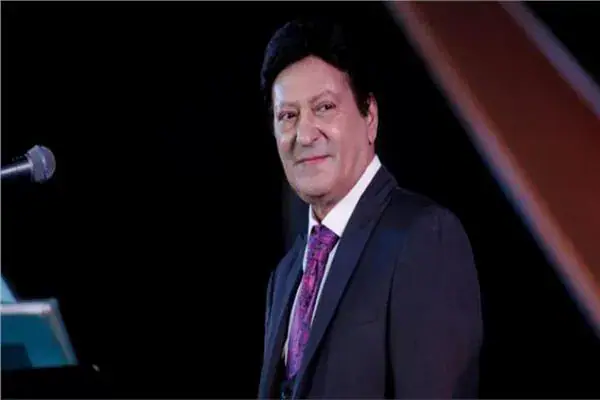 Egyptian Singer Mohamed El-Hlou's Health Takes a Turn for the Worse