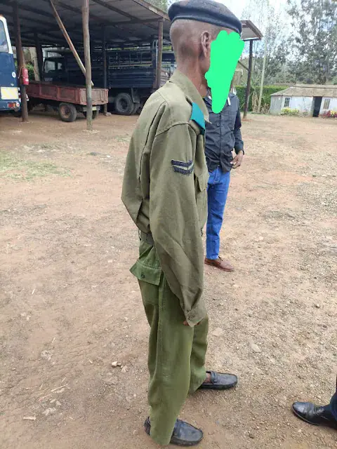 Photo of Struggling Kenyan Police Officer Sparks Concern