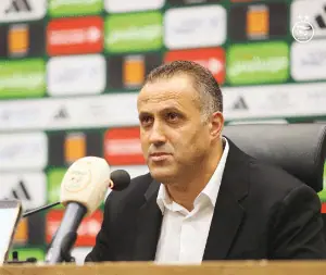 Algerian Football Federation Supports Coach Hamdani Amid Criticism