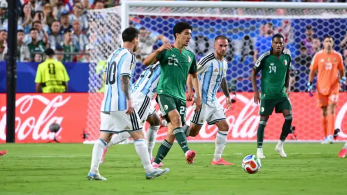 Messi Praises Algerian Youngster Ibrahimi Maza