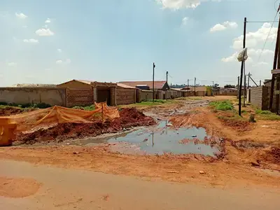 Soweto residents express frustration with failing services ahead of elections