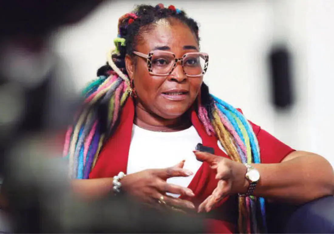 Fineza Teta: Angolan Artist Weaving Symbolism of Forgiveness