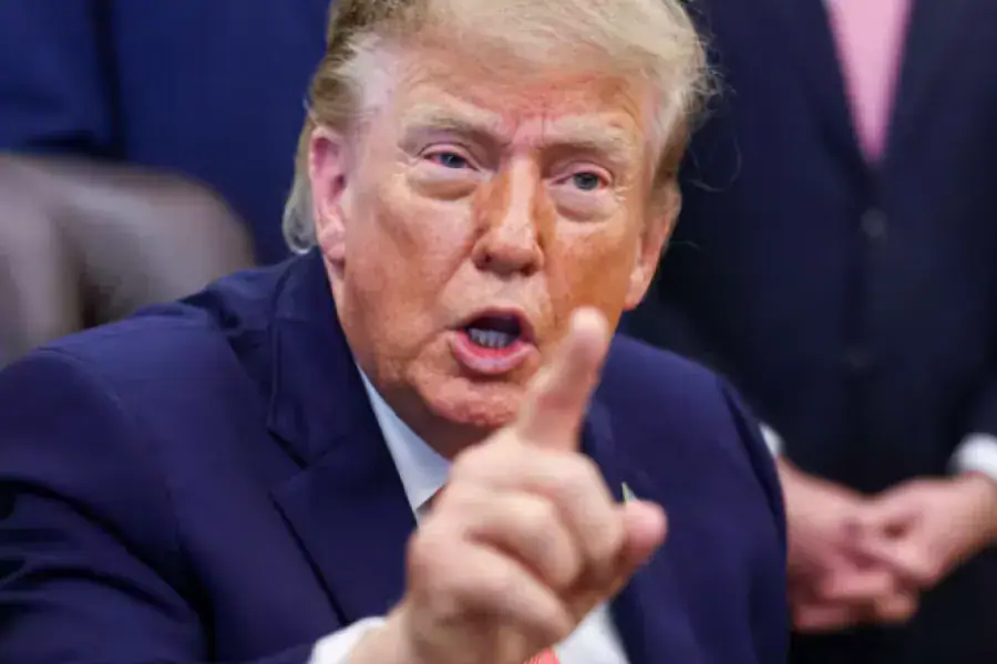 Une juge ordonne à l’administration Trump de cesser les pressions sur les agents électoraux