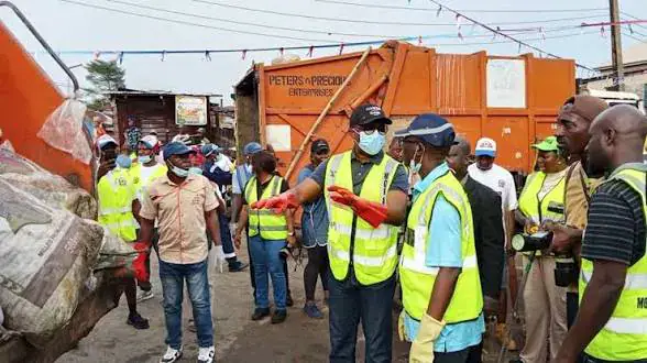 Lagos introduces cleanest council competition, warns residents against dumping refuse in canals
