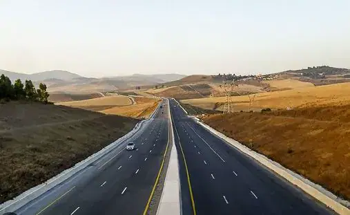 Morocco's Tiznit-Dakhla Highway Project Set to Boost Trade and Economy