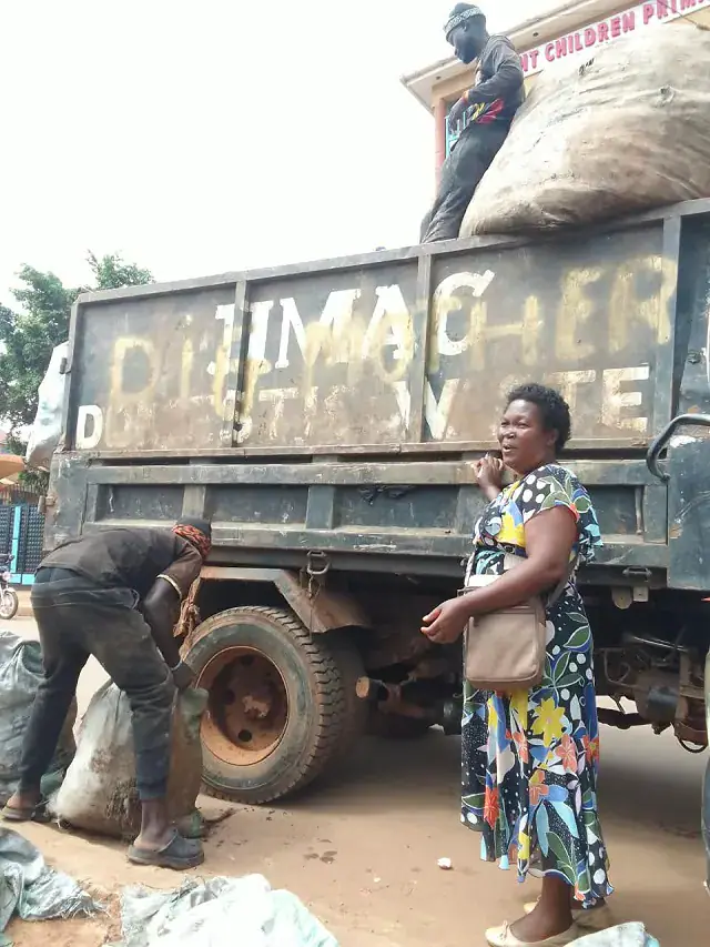 Ugandan Entrepreneur Turns Kampala's Garbage into Opportunity