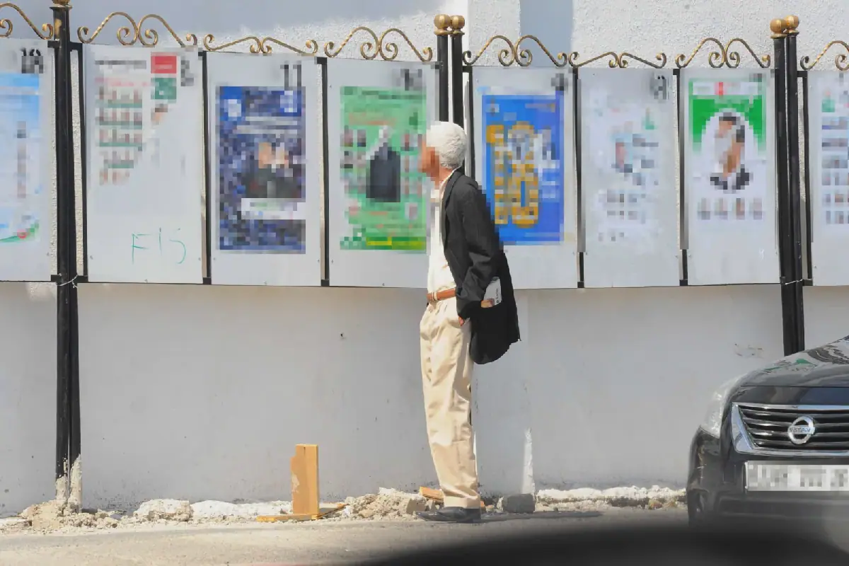 Algerian Parties Prepare for Local Elections with Final Lists