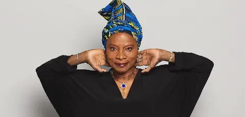 Gagnez 2 places pour le concert d'ANGÉLIQUE KIDJO