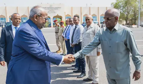 Djibouti's President attends International Space Summit in Paris