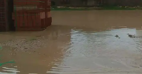 Heavy Rainfall Causes Water Infiltration in Homes in Tunisia's Sidi Sehail Area